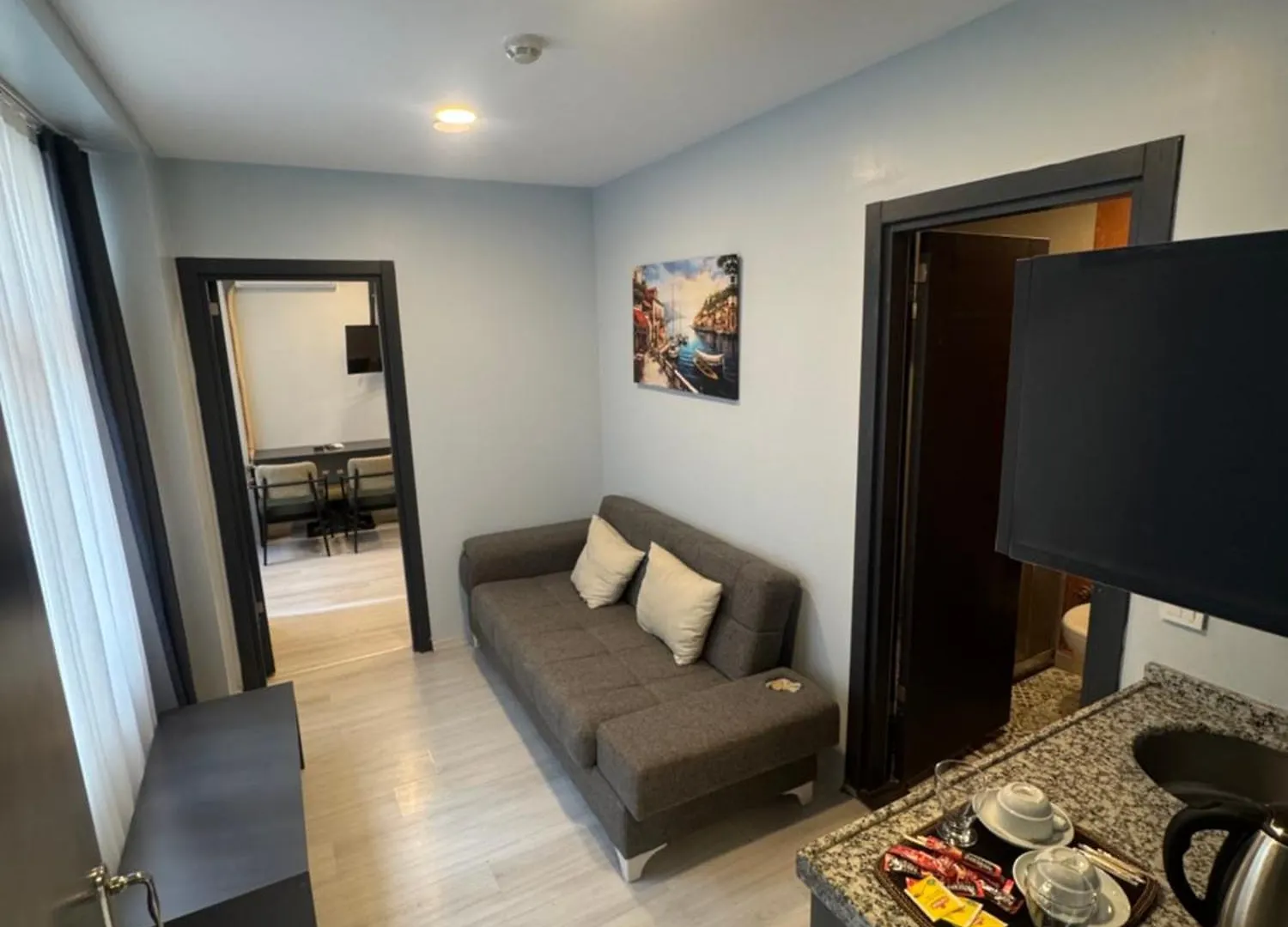 Taksim Escape Suites Hotel Стамбул