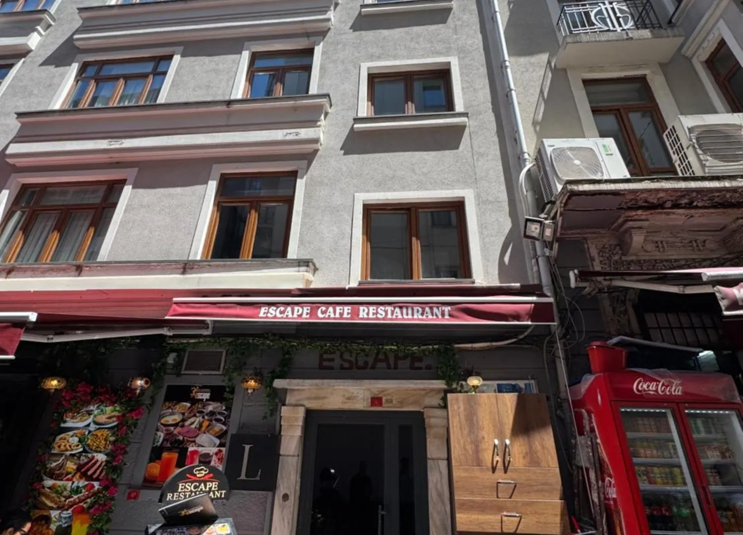 Taksim Escape Suites Hotel Стамбул