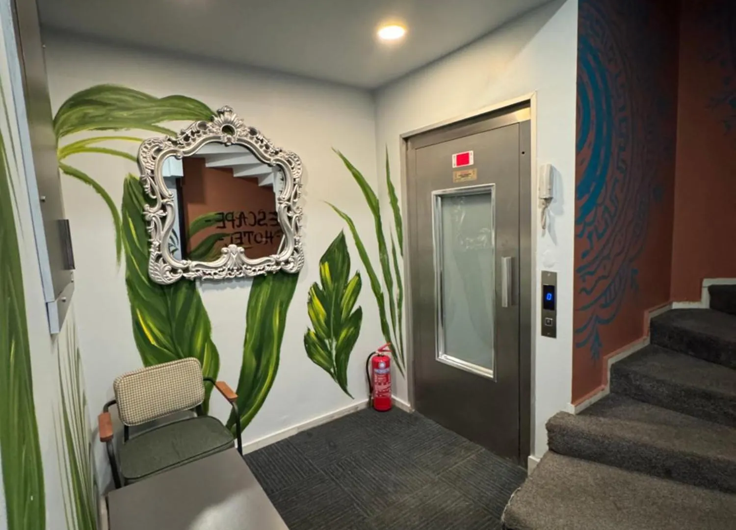 Taksim Escape Suites Hotel Стамбул